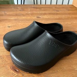 Birkenstock Super-Burlington Clogs - size M8/W10